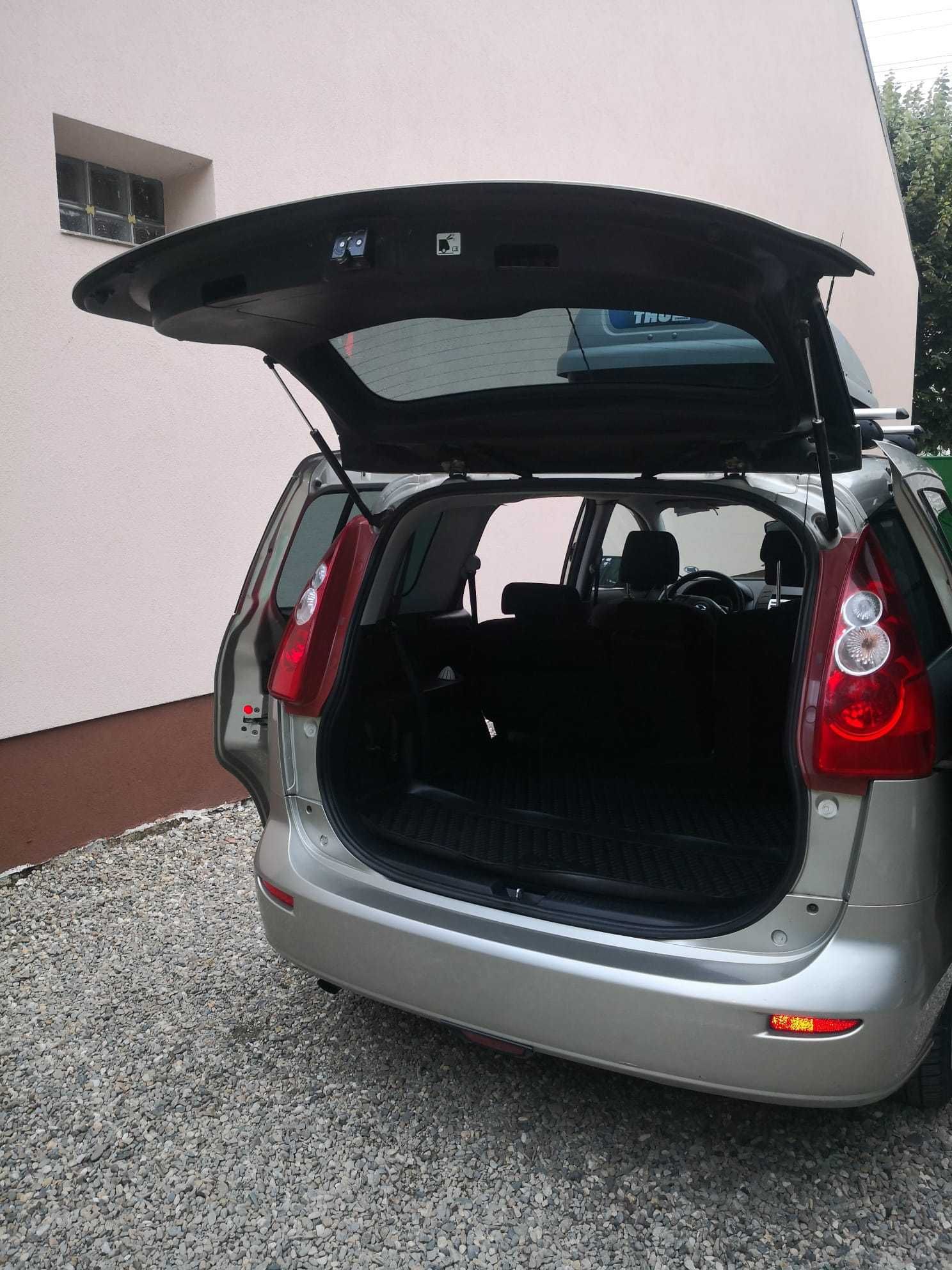 Mazda  5   7 locuri