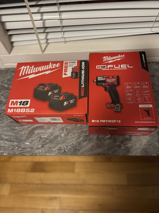 Milwaukee Fmtiw2f12 + Baterii