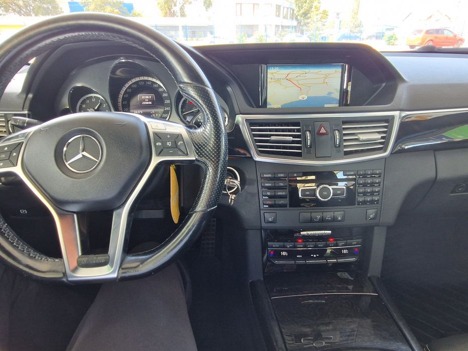 Mercedes E350 4 matic AMG