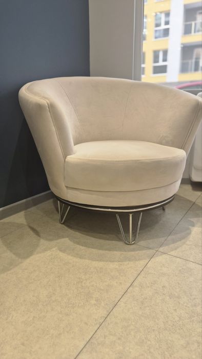 2 бр Фотьойла  и кафе масичка