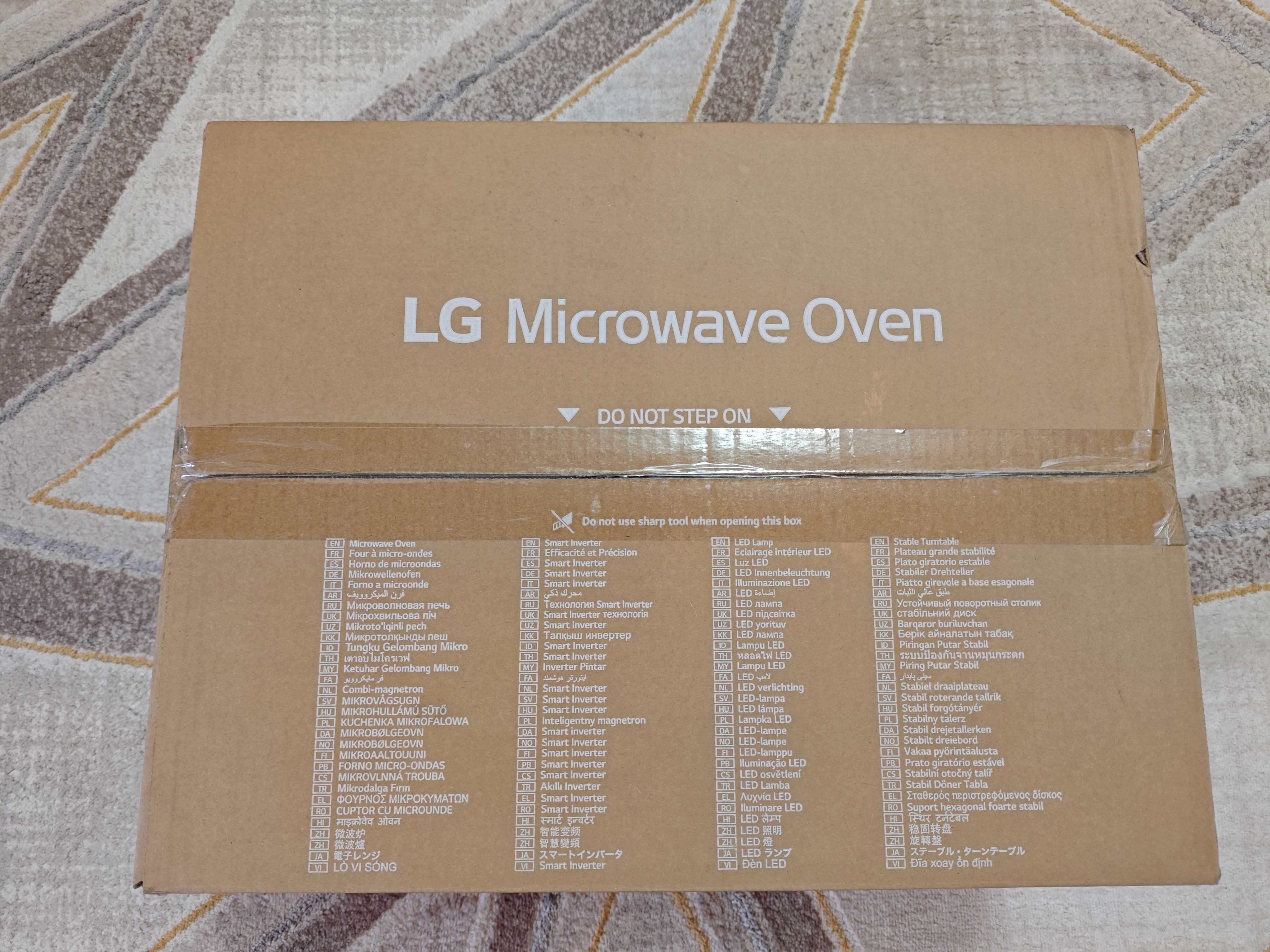 Микроволновка Lg MW23W35GIB
