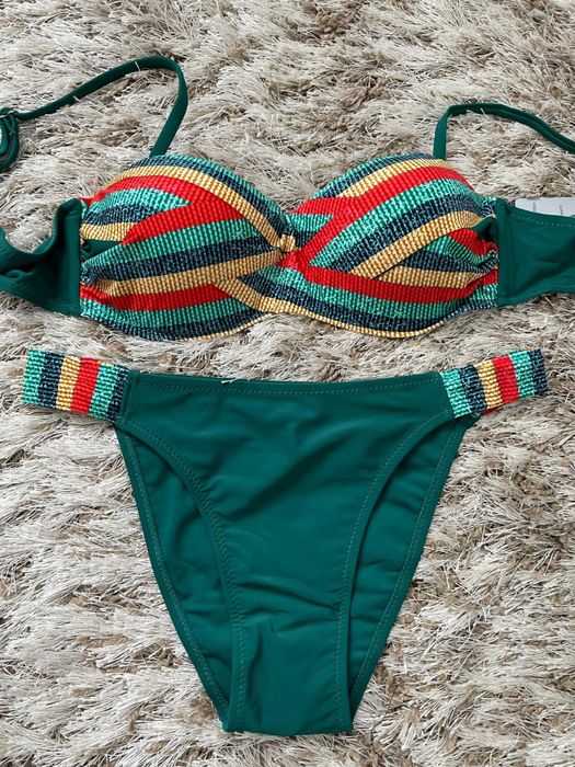 Costume de baie noi ( 2 piese )
