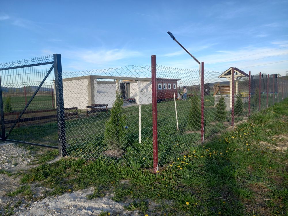 Vand teren cu proiect pentru casa
