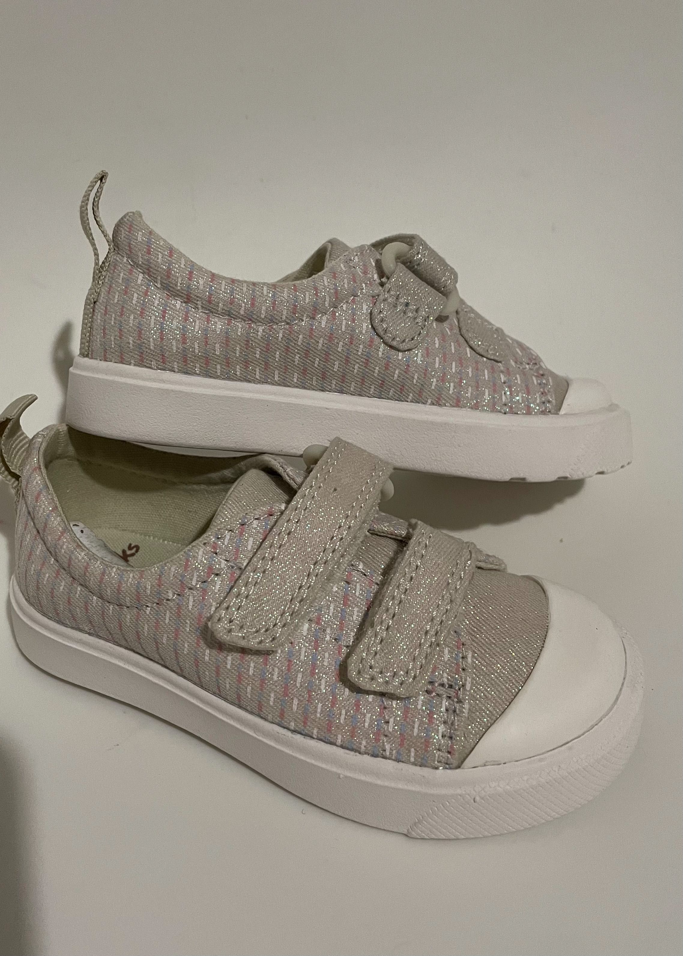 Clarks детски обувки номер 27 (9F)
