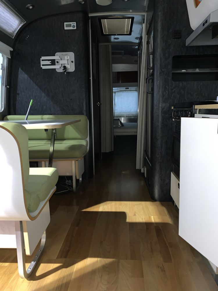 Rulota Airstream 75th Anniversary