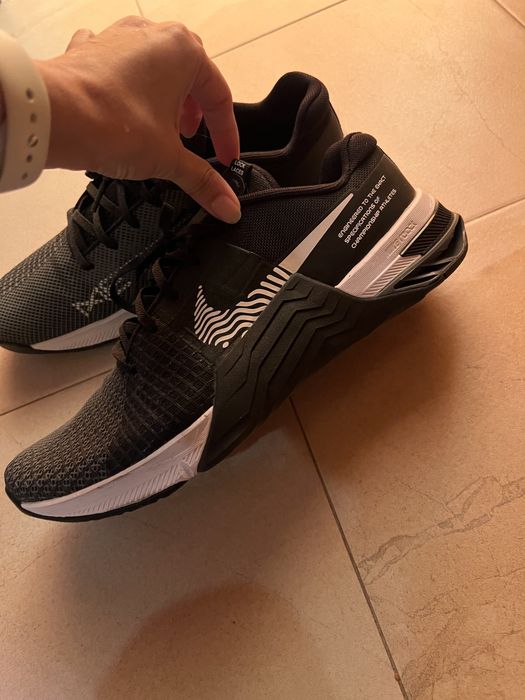 Nike metcon маратонки