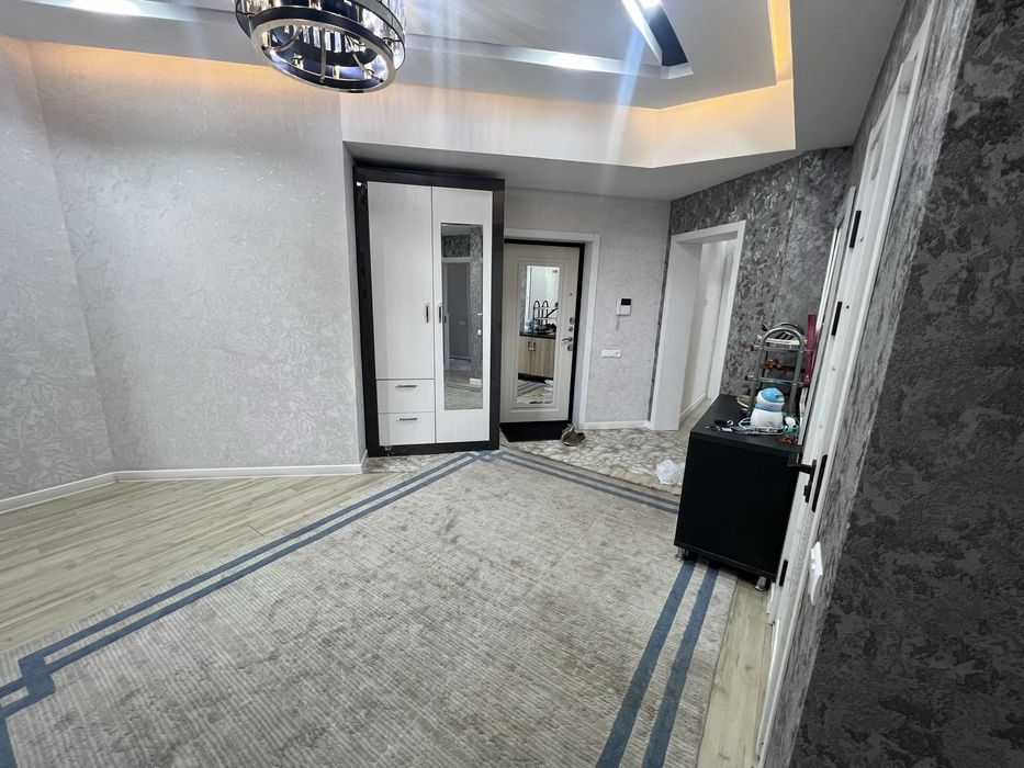 Своя квартира 4/7/8  Новостройка 105 кв/ Циалковский