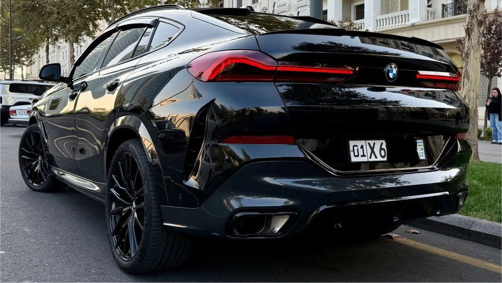 BMW X6 xDrive40i Full (G06)