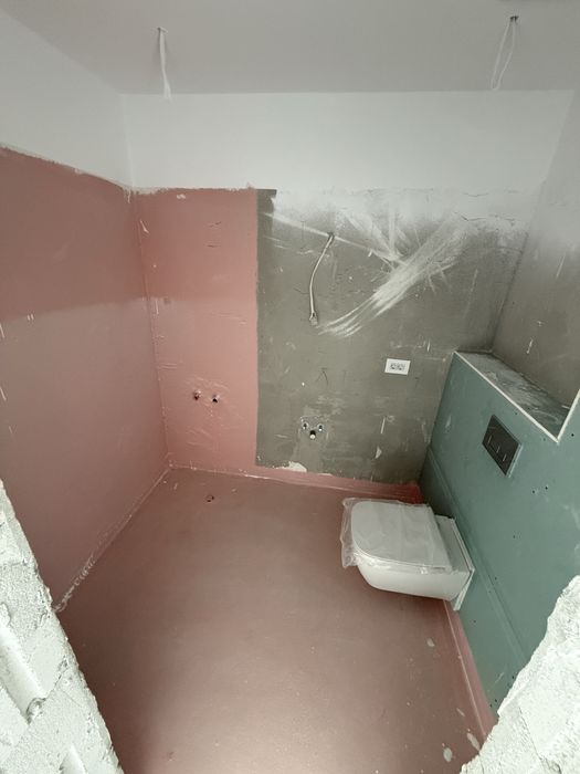 2camere/ 5 min pana la Metrou