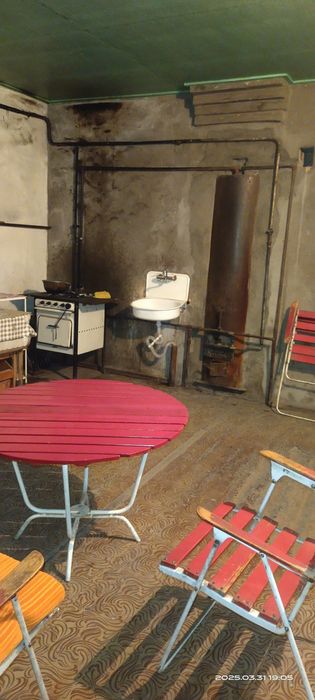 Тинчлик метро 4 сот.3 комн,