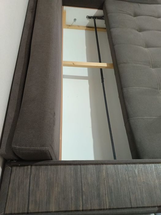 Продам диван в хорошем состоянии