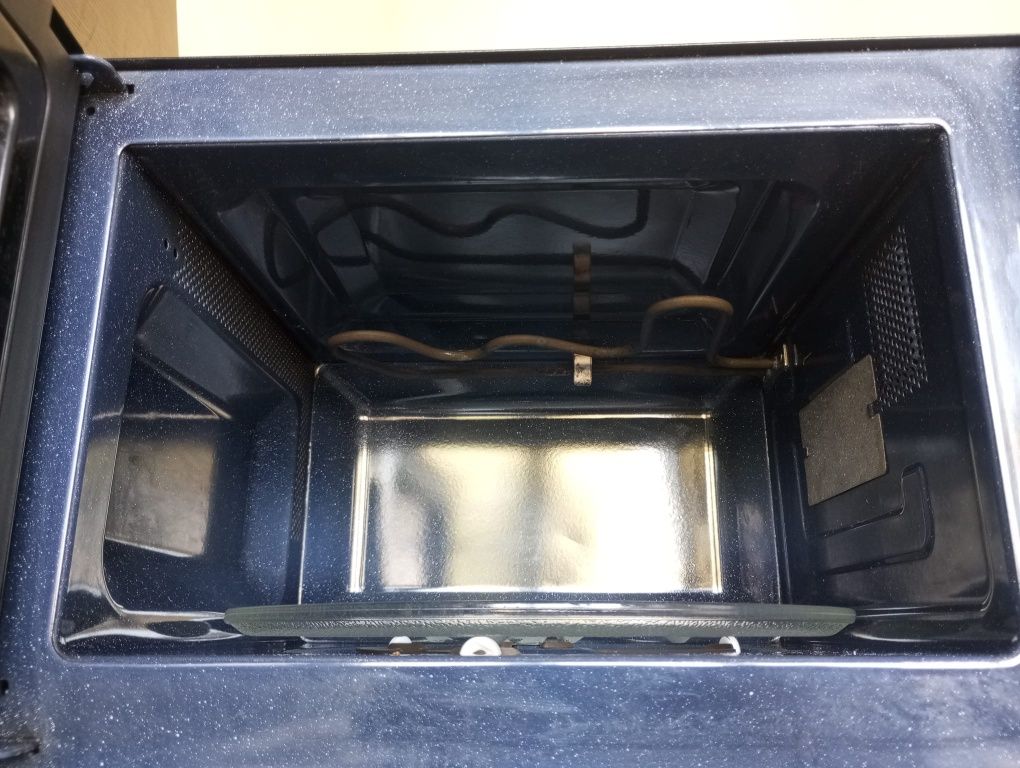 Cuptor cu microunde grill cu design elegant cu oglindă neagră, 23 L, G