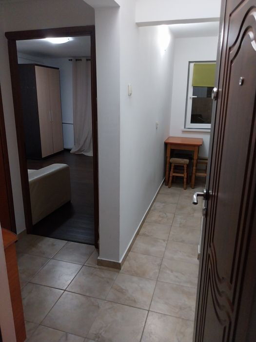 Garsoniera de inchiriat