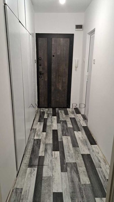 Продава се Многостаен апартамент в Пловдив, Център - 100 кв.м за 1989 €/кв.м - Снимка #11