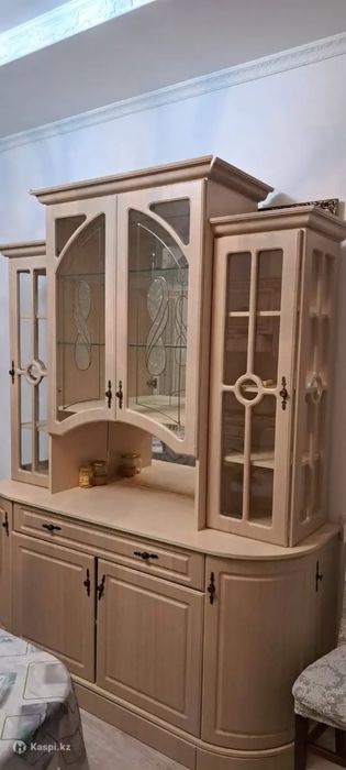 Сервант сатылады