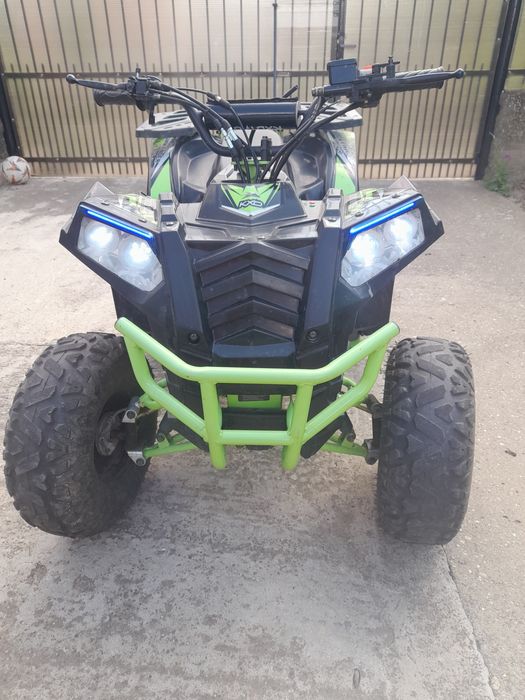 De vânzare atv 125cc automat pornește împins în rest merge foarte bine