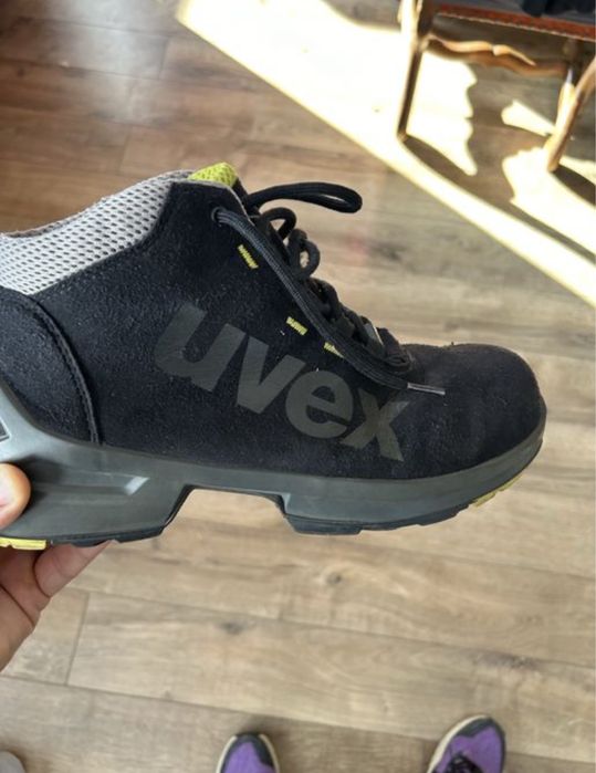 Vand bocanci  uvex si atlas