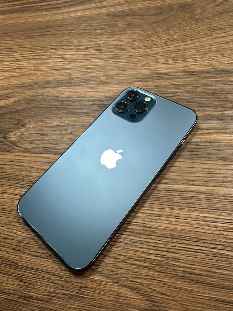 Iphone 12 pro max.