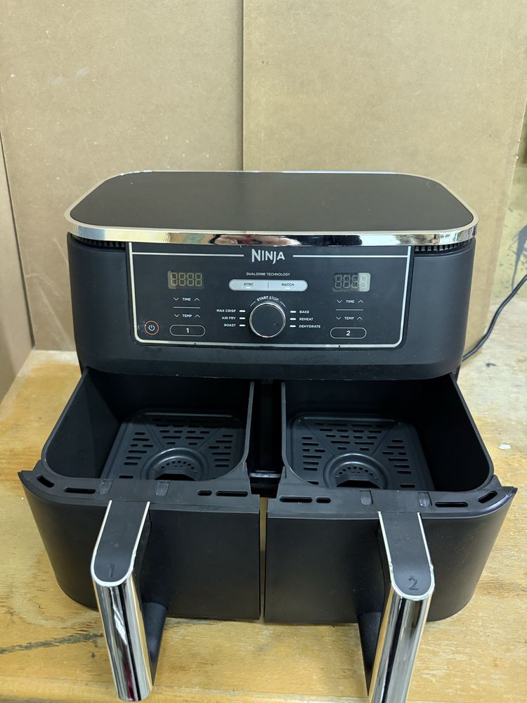 Фритюрник с горещ въздух Ninja Foodi Dual Zone