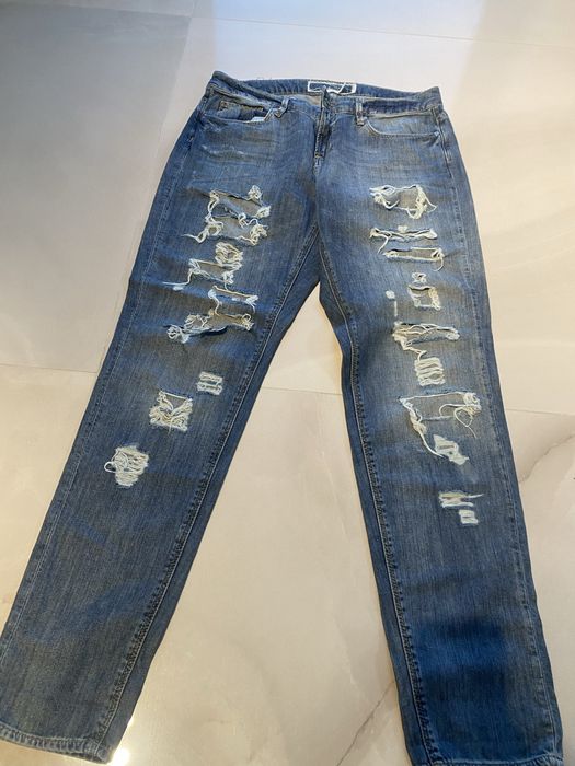 Blugi rupti H&M,Purtati o singura data de culoare albastra