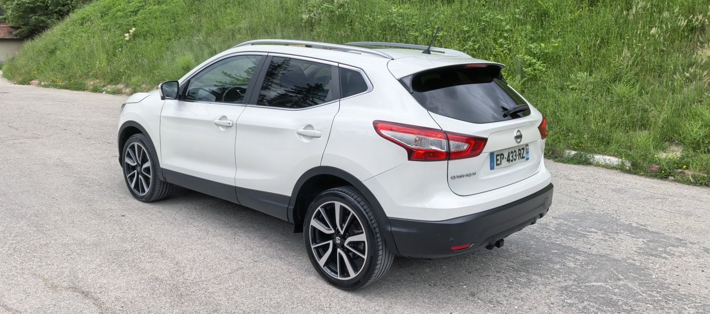 Продавам Nissan Qashqai TEKNA 1.5dci - 95000км.