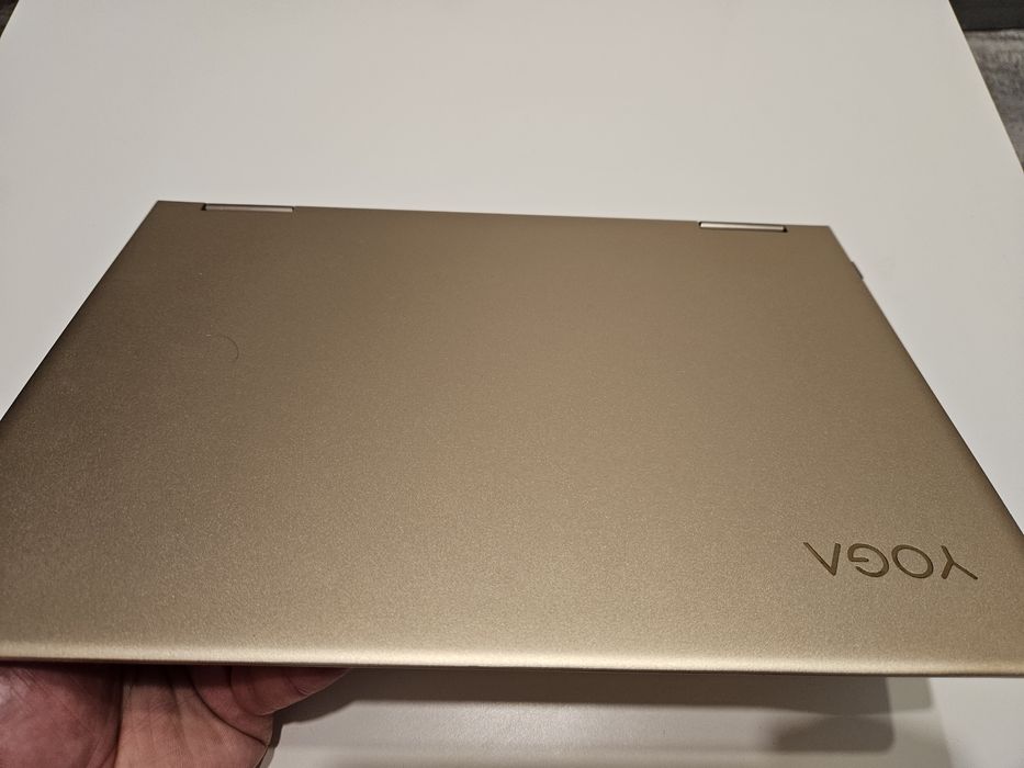 Lenovo Yoga 730-13IKB, touchscreen, perfect functional + adaptor usb c