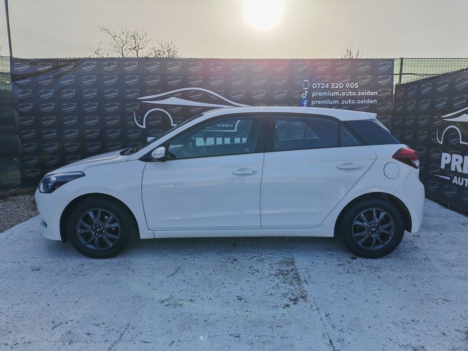 Hyundai i20*Garanție 12 luni* 1.2 benzina 84CP/Euro 6/Volan încălzit