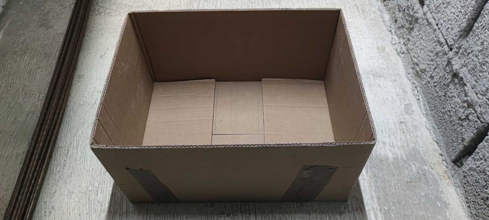 Cutii din carton 55 x 40 x 28 cm, pentru transport sau depozitare