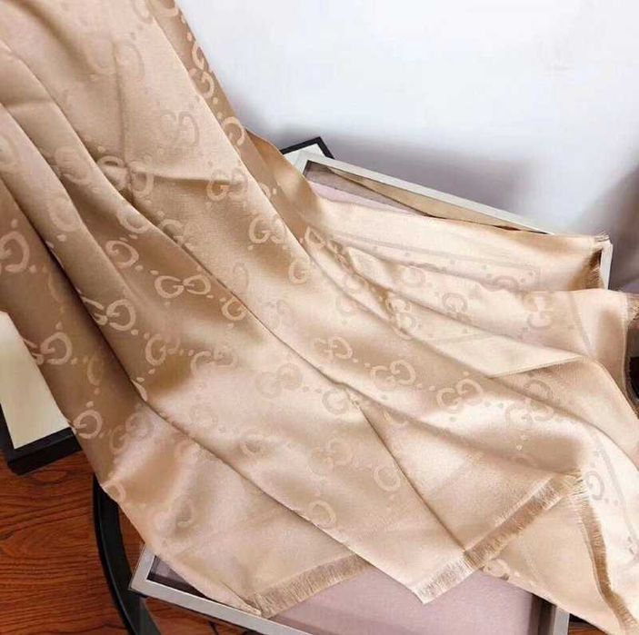 Eșarfă pentru femei Louis Vuitton  0241