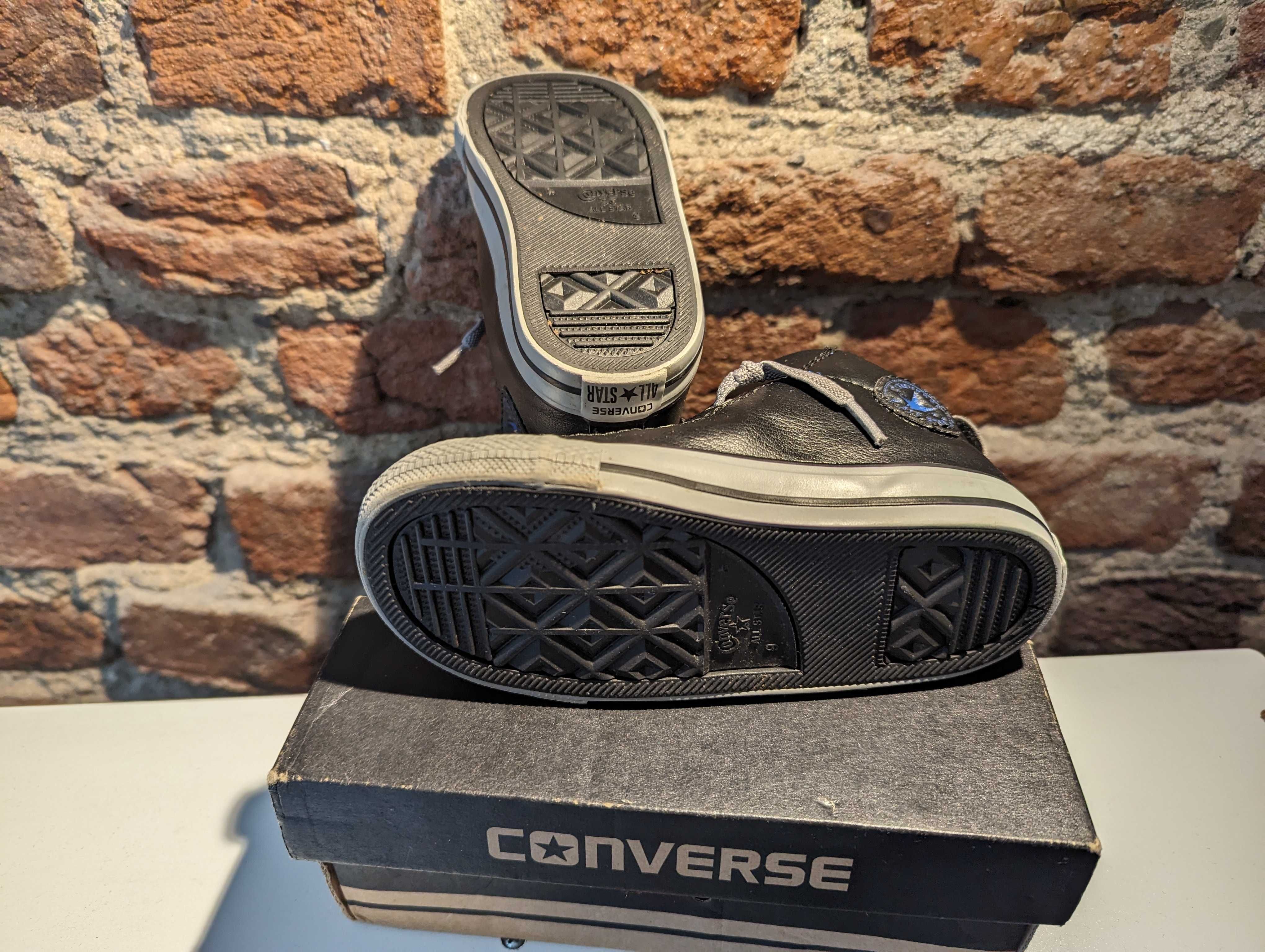 Детски обувки Converse номер 25