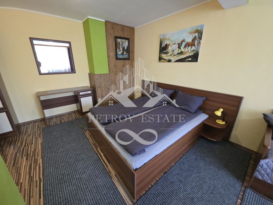 Продава се Хотел в Батак - 560 кв.м за 677 €/кв.м - Снимка #8