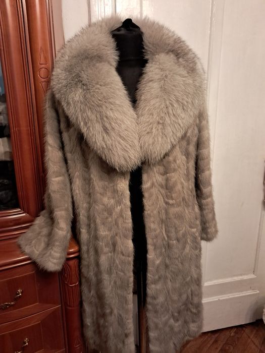 Blana nurca cu  vulpe noua