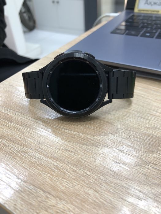 Samsung Watch 4 classic (p25)