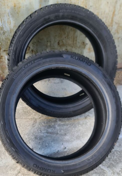 Set anvelope Kumho de iarna 225 45 18