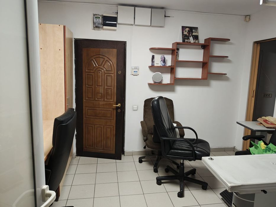 Spatiu comercial Lacul Tei stradal pozitie excelenta de inchiriat