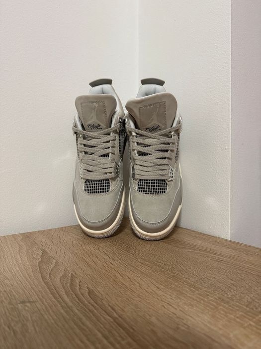 Jordan Retro 4 Frozen