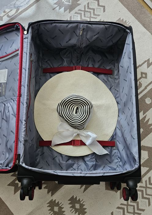 Valiza Troller Lamonza 4 roti bagaj Cala 68x42x25 cm negru