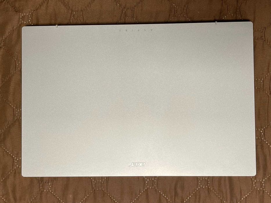 Лаптоп ACER Aspire 3 A315-24P-R2AS Ryzen 5 16 Ram 512 SSD