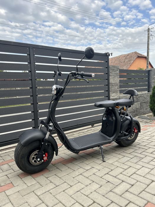 Vand scuter electric