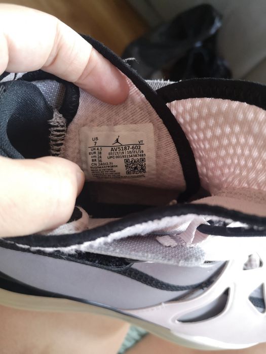 Дамски маратонки Nike Air Jordan Latitude 720 NBY