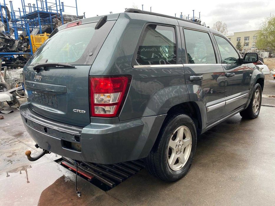 Dezmembrez JEEP GRAND CHEROKEE 3.0 v6 om 642/bara jeep/far jeep/stop/