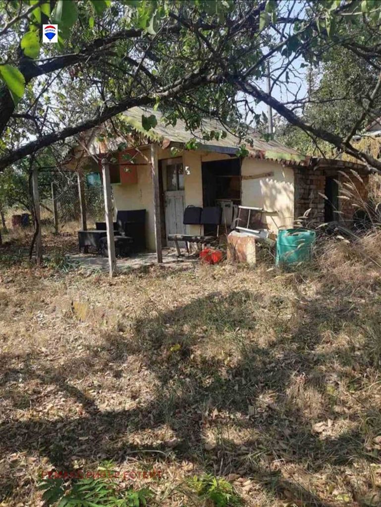Продава се Къща в Русе, в.з. Средна кула - 11 кв.м за 1719 €/кв.м - Снимка #1