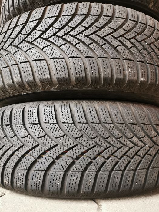 Cauciucuri iarna 215 65 R16 an 2023 anvelope m+s 215 65 16 semperit