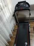 Bandă de alergare Fittronic J2000 – aproape nouă, cu garanție