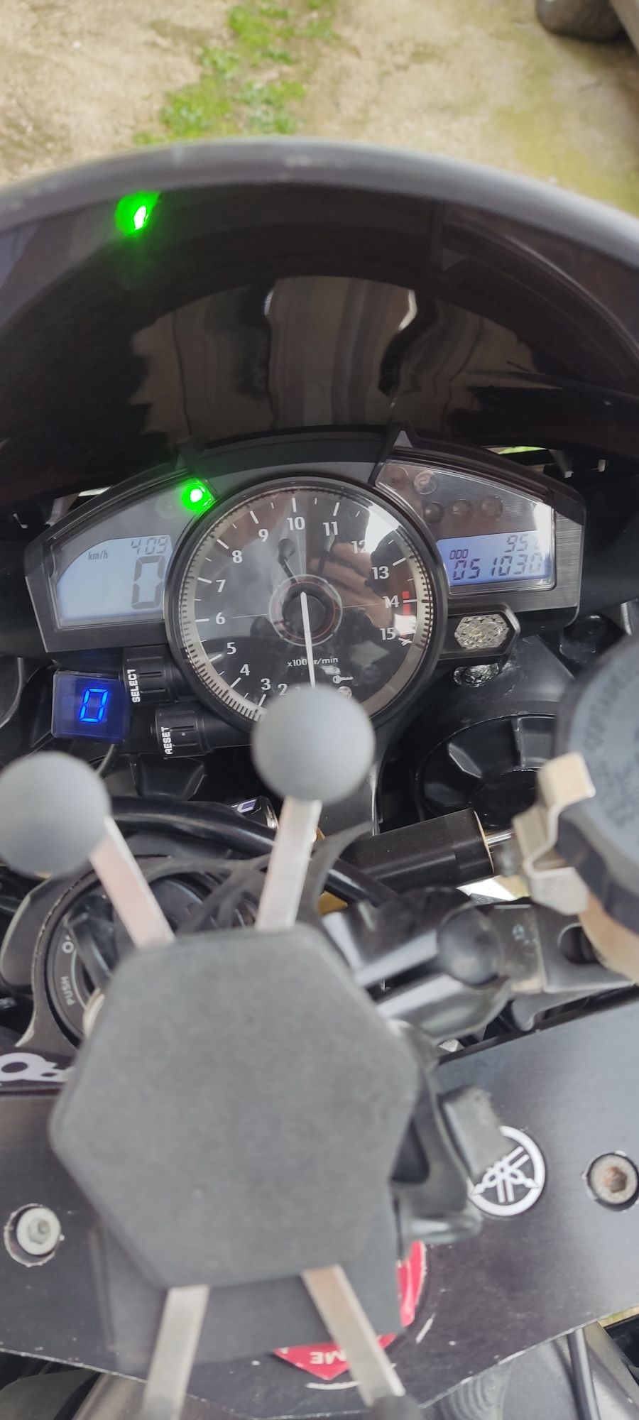 Vand Yamaha yzf r 1