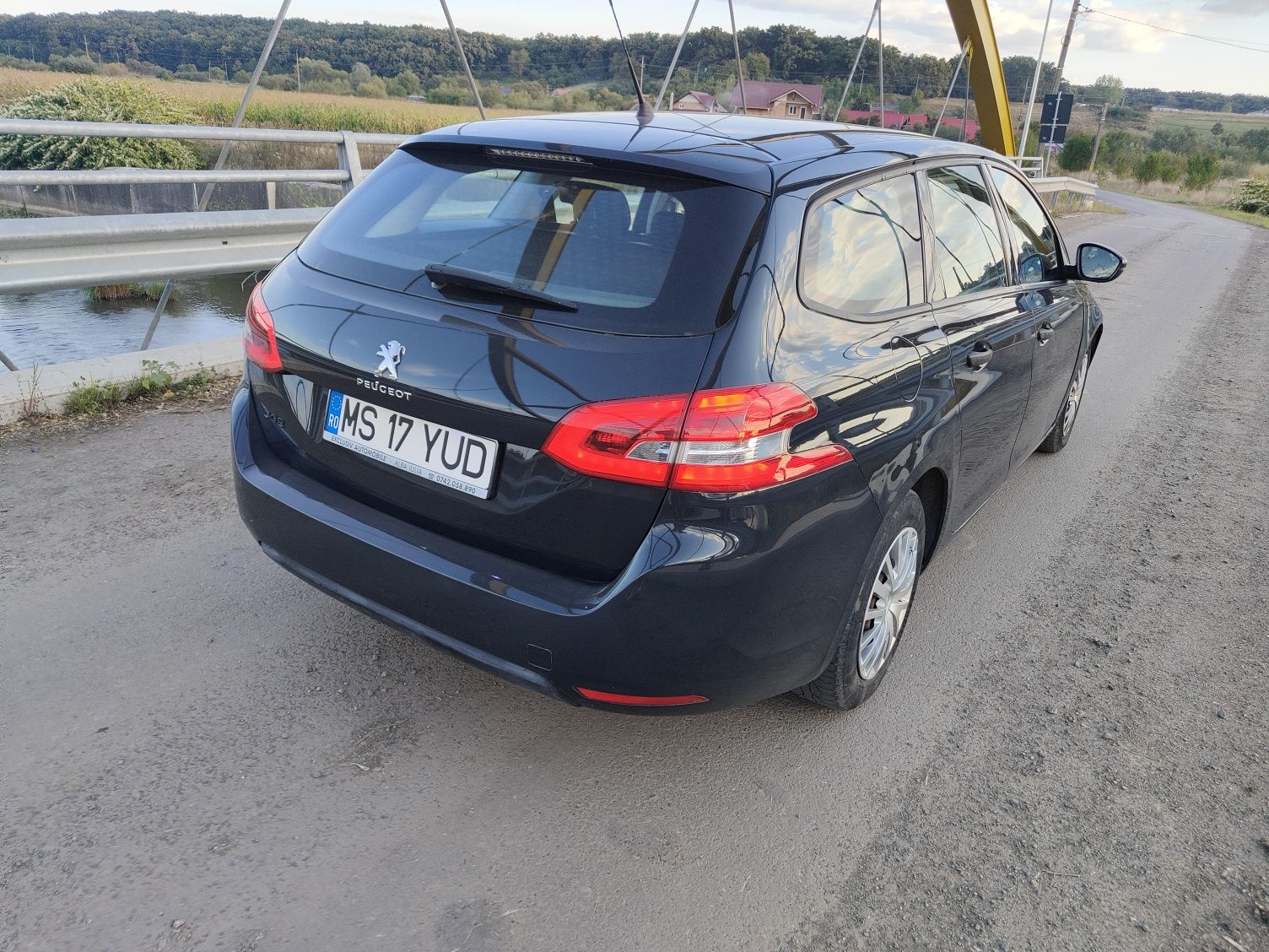 Peugeot 308 an 2015 1.6 HDI