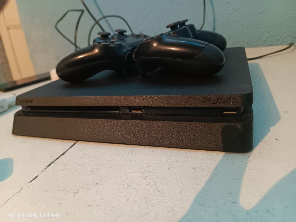 PlayStation 4 slim stochno uyda ishlatilgan faqat  edial