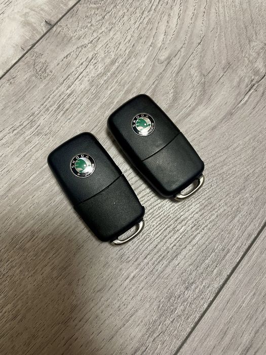 Vand 2 chei Skoda