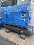Skidka! Винтовой Компрессор 2in1/ Vintavoy Kompressor 2in1 + Установка