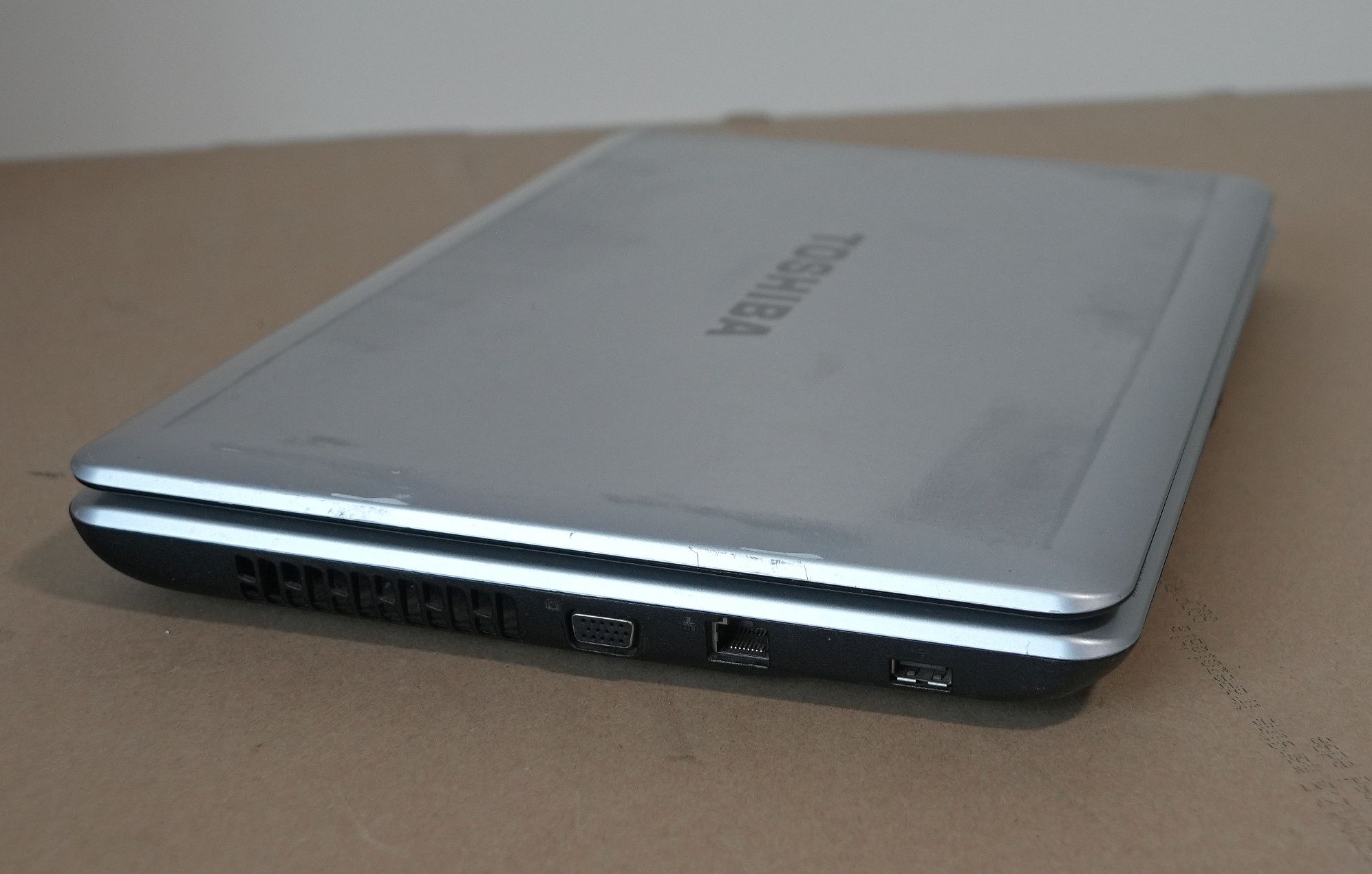 Laptop Toshiba Intel